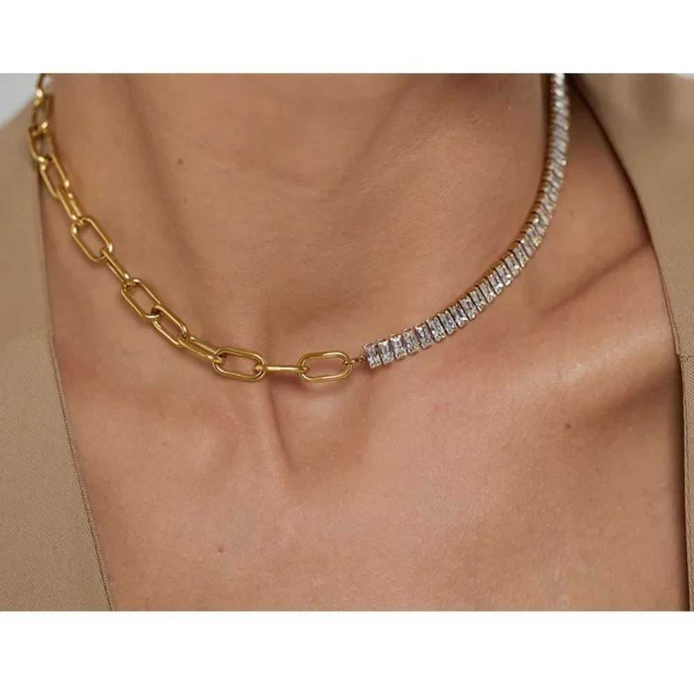 New 18K Gold Plated Baguette Diamond Link Chain Circle Bar Toggle Necklace